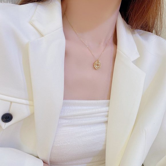 NEW 14K Gold Plated Diamond Clover Necklace a - Picture 2 of 3